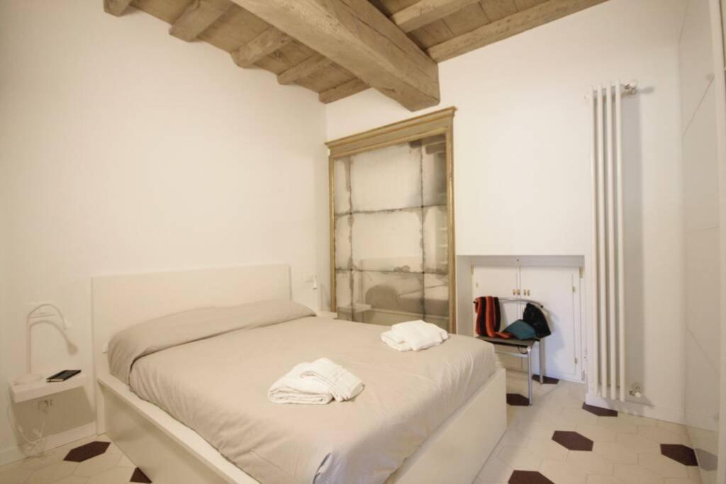 Charmant Maison In Centro Torino Esterno foto