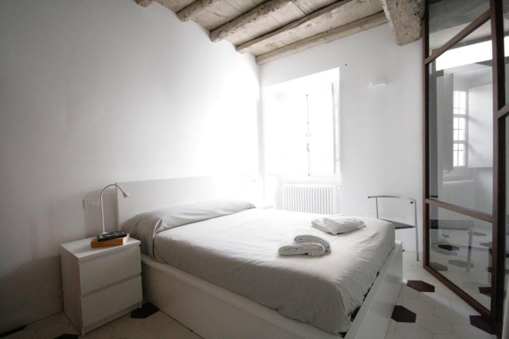 Charmant Maison In Centro Torino Esterno foto