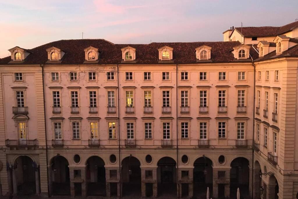 Charmant Maison In Centro Torino Esterno foto